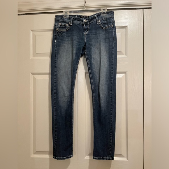 Premiere Denim by rue21 Denim - Premiere by Rue 21 Women’s Low Rise Skinny Jeans